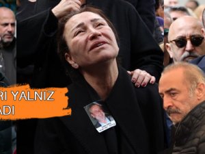 Demet Akbağı dostları yalnız bırakmadı