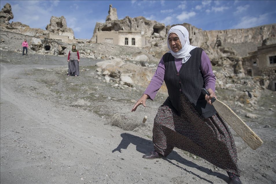 OBJEKTİFLERE TAKILAN BİRBİRİNDEN İLGİNÇ KARELER galerisi resim 20