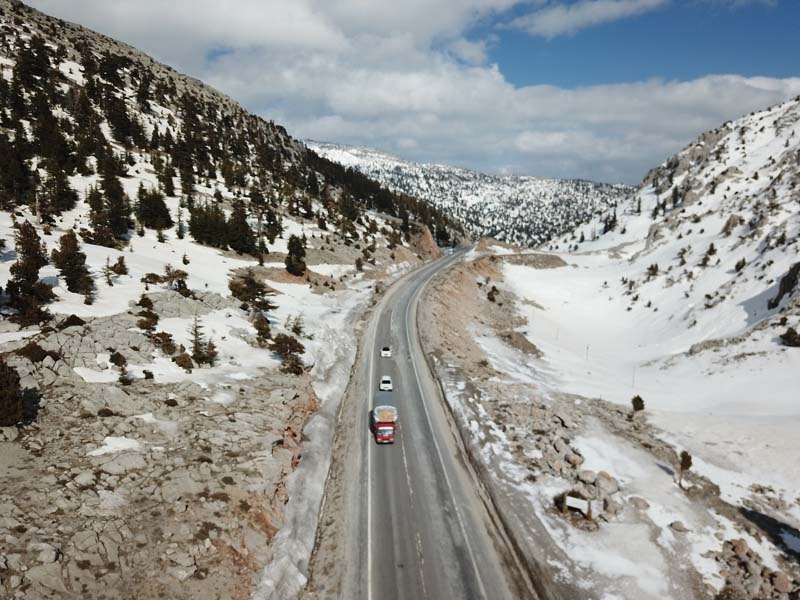 Beyaz gelinlikli Toroslar havadan görüntülendi galerisi resim 8