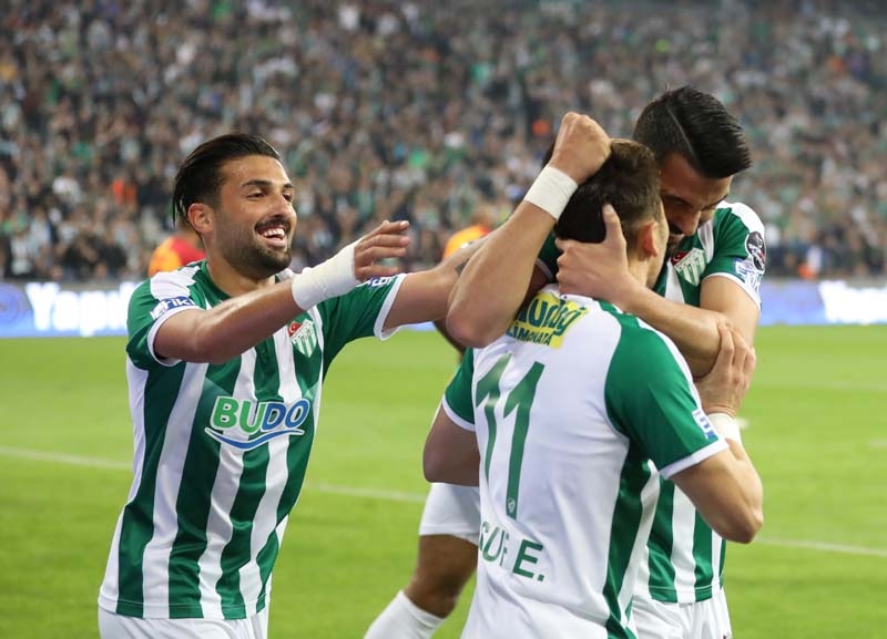 Bursaspor - Galatasaray maçından ilgin kareler galerisi resim 14