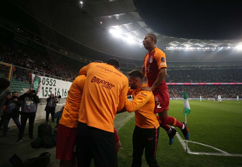 Bursaspor - Galatasaray maçından ilgin kareler galerisi resim 6