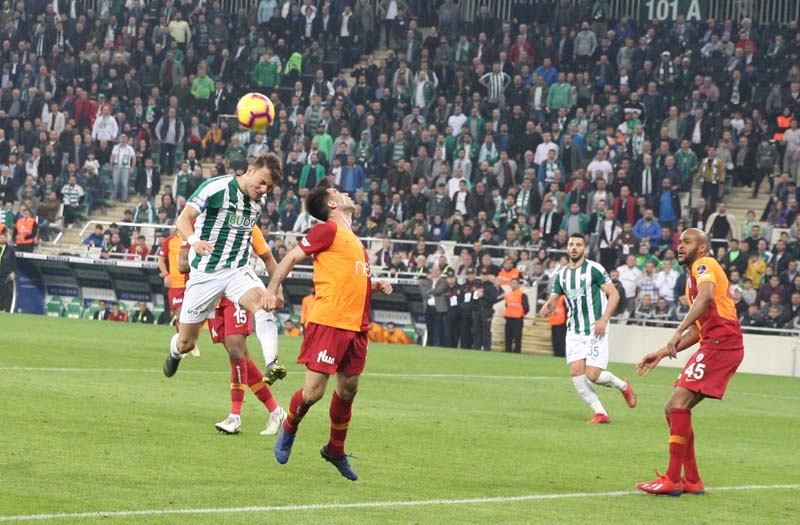 Bursaspor - Galatasaray maçından ilgin kareler galerisi resim 9
