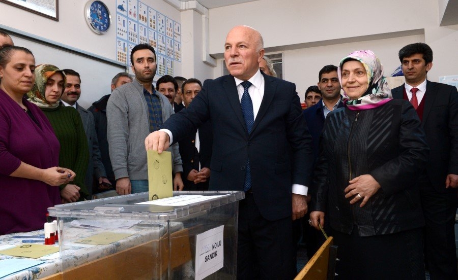 Türkiye sandık başında galerisi resim 27