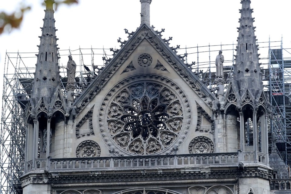 856 yıllık Notre Dame yandı galerisi resim 35