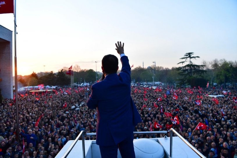 İstanbul Başkanı'nı böyle bağrına bastı galerisi resim 31