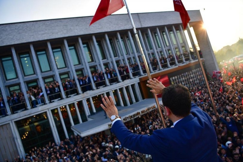 İstanbul Başkanı'nı böyle bağrına bastı galerisi resim 39
