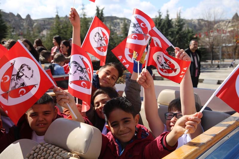 23 Nisan Çocuk Bayramı'ndan renki kareler galerisi resim 1