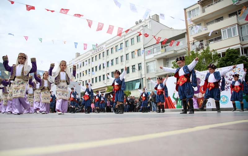 23 Nisan Çocuk Bayramı'ndan renki kareler galerisi resim 101