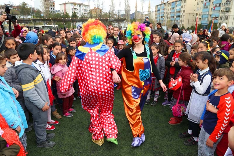 23 Nisan Çocuk Bayramı'ndan renki kareler galerisi resim 129