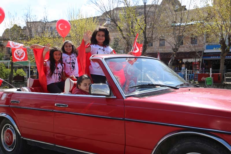 23 Nisan Çocuk Bayramı'ndan renki kareler galerisi resim 6