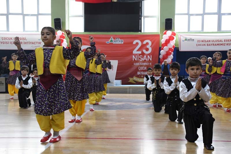 23 Nisan Çocuk Bayramı'ndan renki kareler galerisi resim 73
