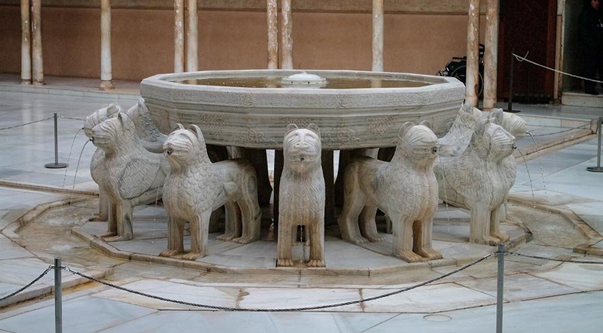 İslam sanatının incisi Elhamra Sarayı galerisi resim 2