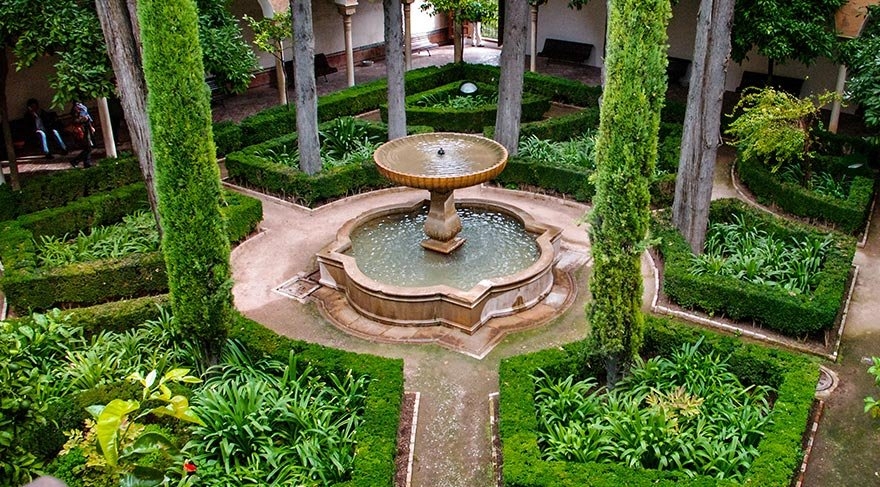 İslam sanatının incisi Elhamra Sarayı galerisi resim 3