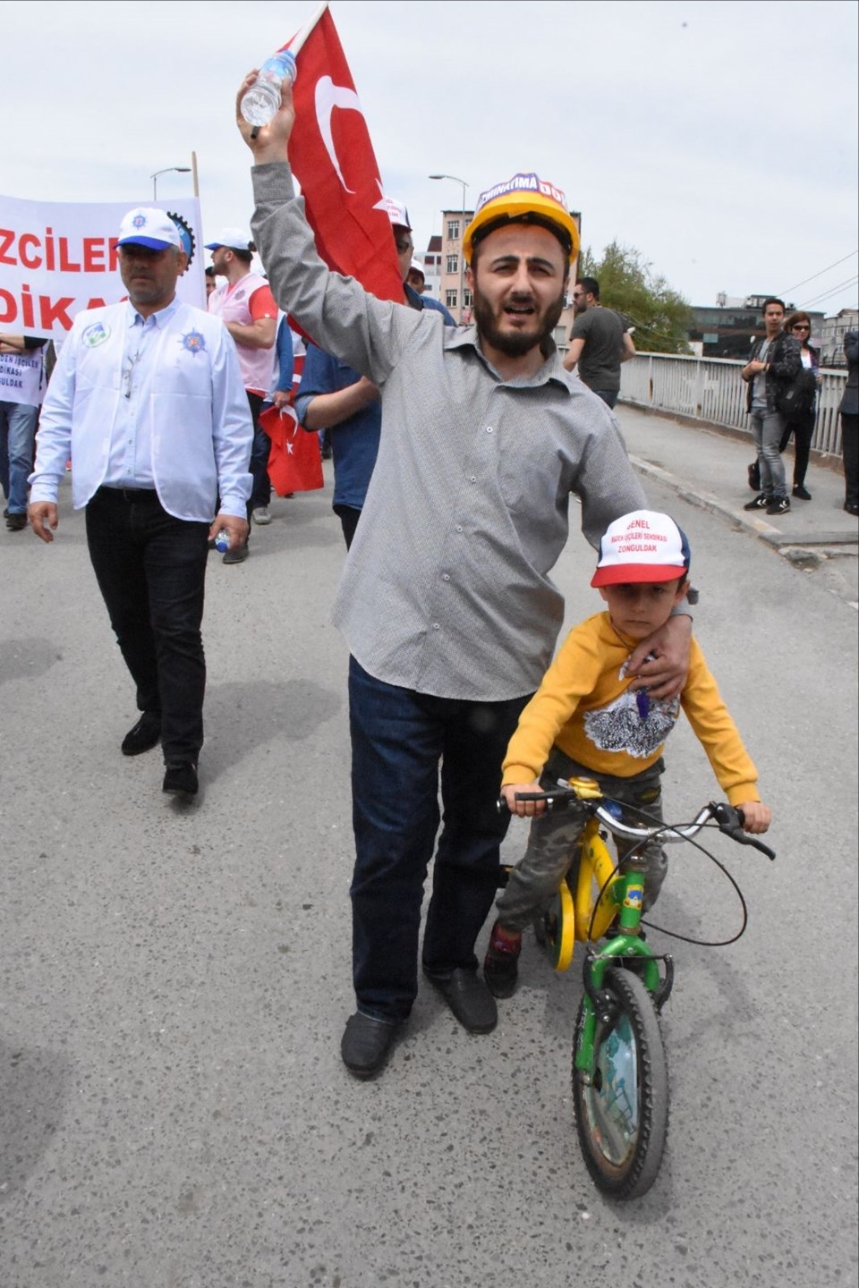 Türkiye'den 1 Mayıs manzaraları galerisi resim 19