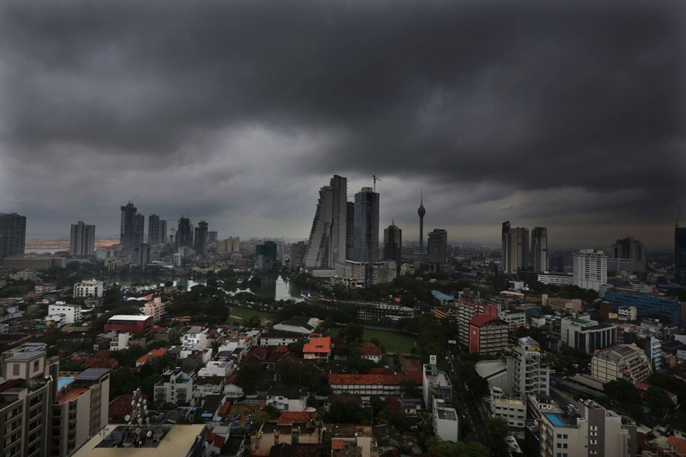 Fani kasırgası yıkıp geçiyor! galerisi resim 14