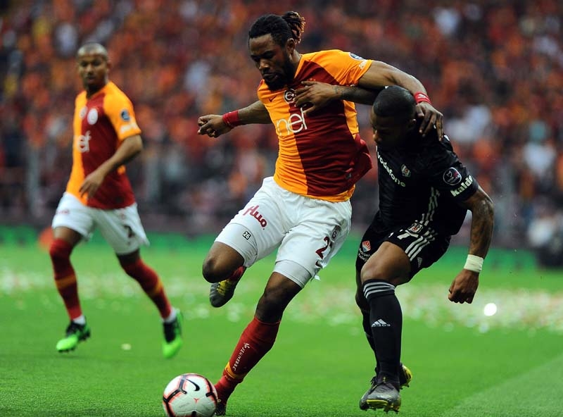 Galatasaray-Beşiktaş derbisinden ilginç kareler galerisi resim 26