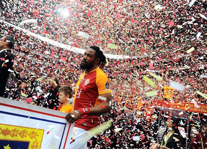 Galatasaray-Beşiktaş derbisinden ilginç kareler galerisi resim 28