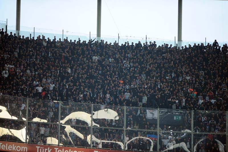 Galatasaray-Beşiktaş derbisinden ilginç kareler galerisi resim 32