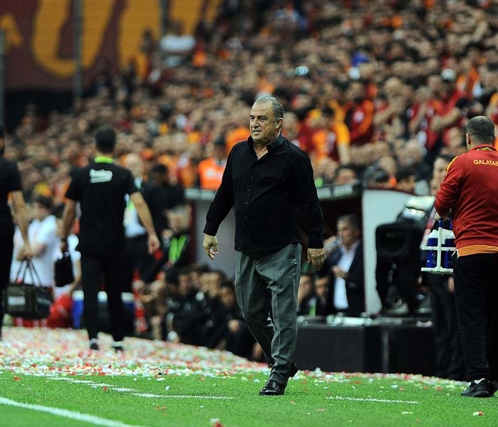 Galatasaray-Beşiktaş derbisinden ilginç kareler galerisi resim 40