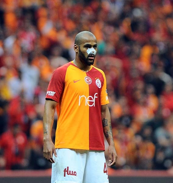 Galatasaray-Beşiktaş derbisinden ilginç kareler galerisi resim 43