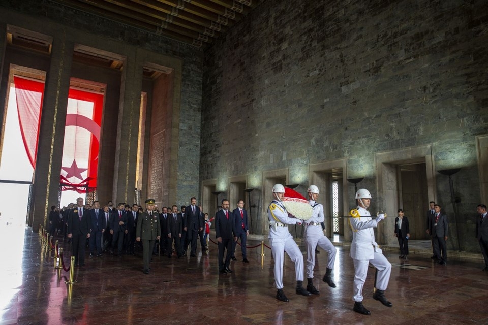 Gençler Anıtkabir'e akın etti galerisi resim 10