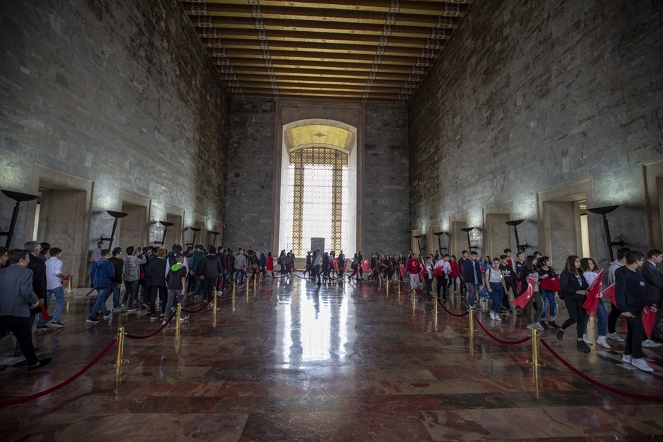 Gençler Anıtkabir'e akın etti galerisi resim 15