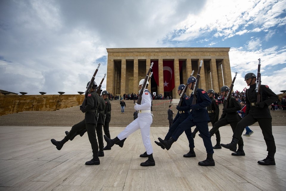 Gençler Anıtkabir'e akın etti galerisi resim 18