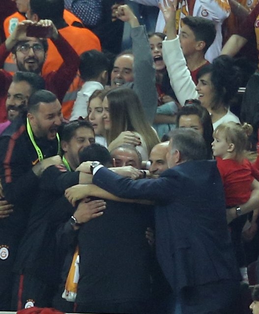 Galatasaray'ın 'Şampiyonluk' coşkusu galerisi resim 10