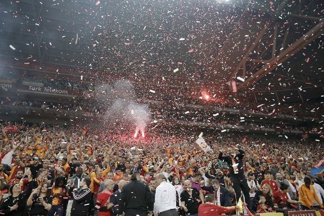 Galatasaray'ın 'Şampiyonluk' coşkusu galerisi resim 12