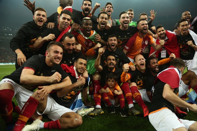 Galatasaray'ın 'Şampiyonluk' coşkusu galerisi resim 14