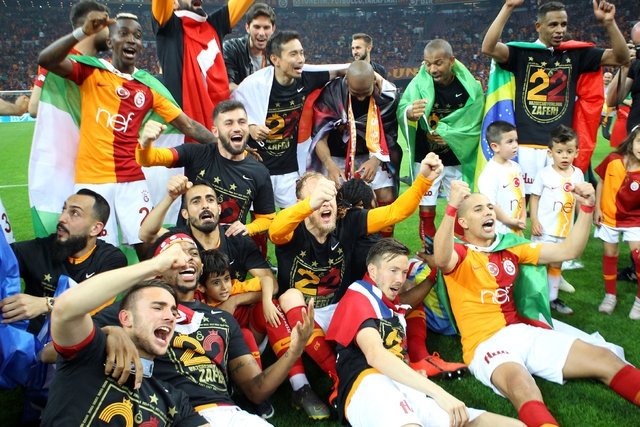 Galatasaray'ın 'Şampiyonluk' coşkusu galerisi resim 29