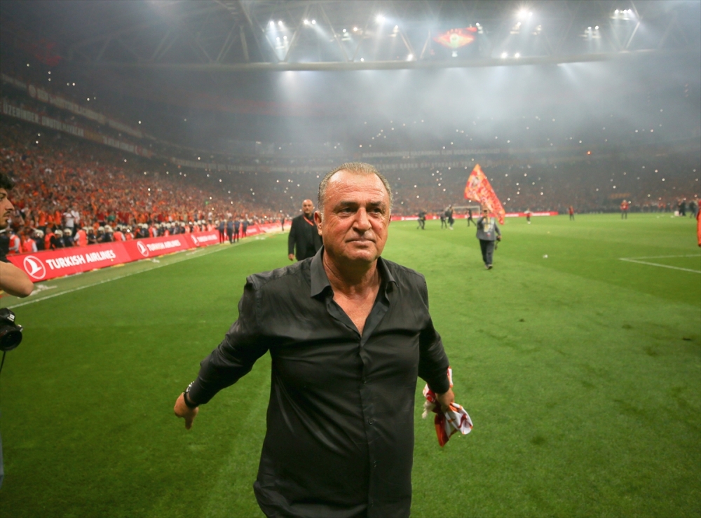 Dünya basını Galatasaray'ı manşetlere taşıdı galerisi resim 6