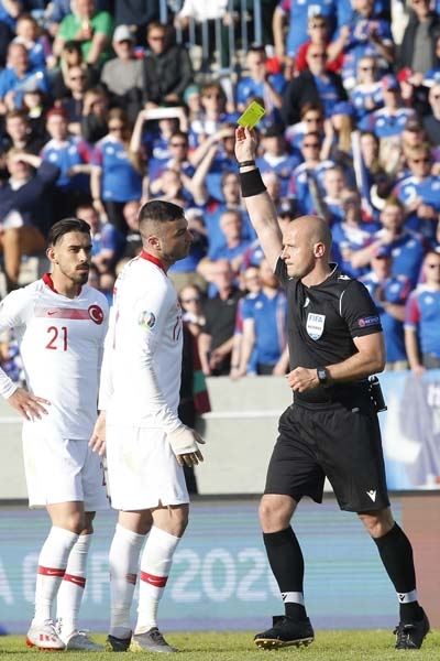 İzlanda - Türkiye maçından kareler galerisi resim 24