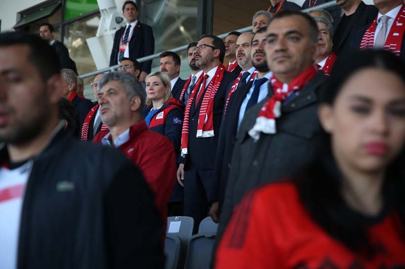 İzlanda - Türkiye maçından kareler galerisi resim 8