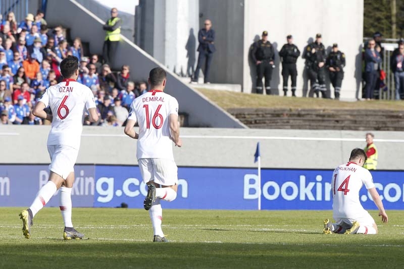 İzlanda - Türkiye maçından kareler galerisi resim 9