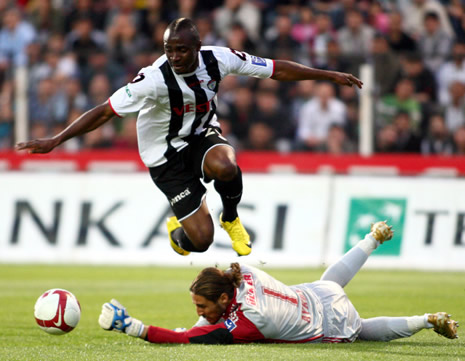 Manisaspor: 1 Galatasaray: 2 galerisi resim 8