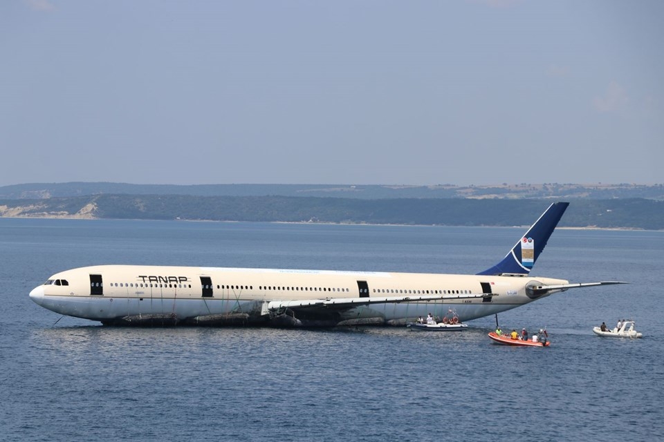 Dev yolcu uçağı Saroz Körfezi'ne batırıldı galerisi resim 16