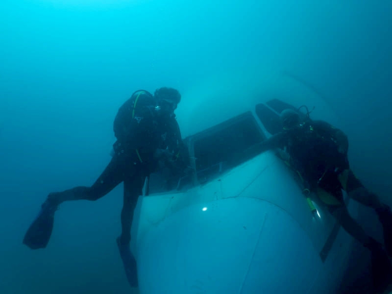 Dev yolcu uçağı Saroz Körfezi'ne batırıldı galerisi resim 22