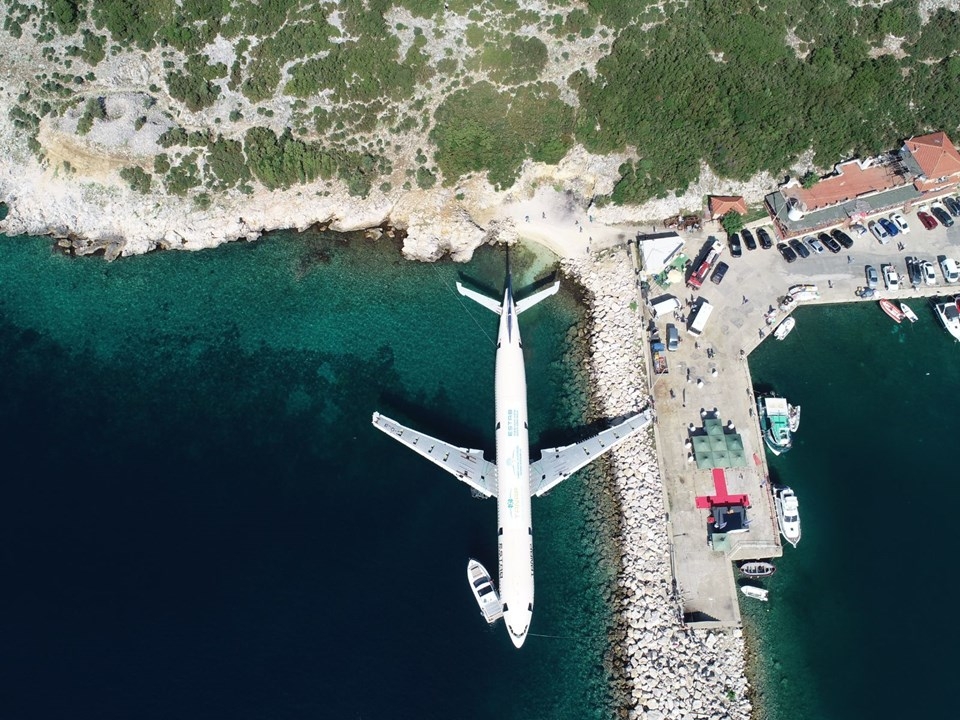 Dev yolcu uçağı Saroz Körfezi'ne batırıldı galerisi resim 6