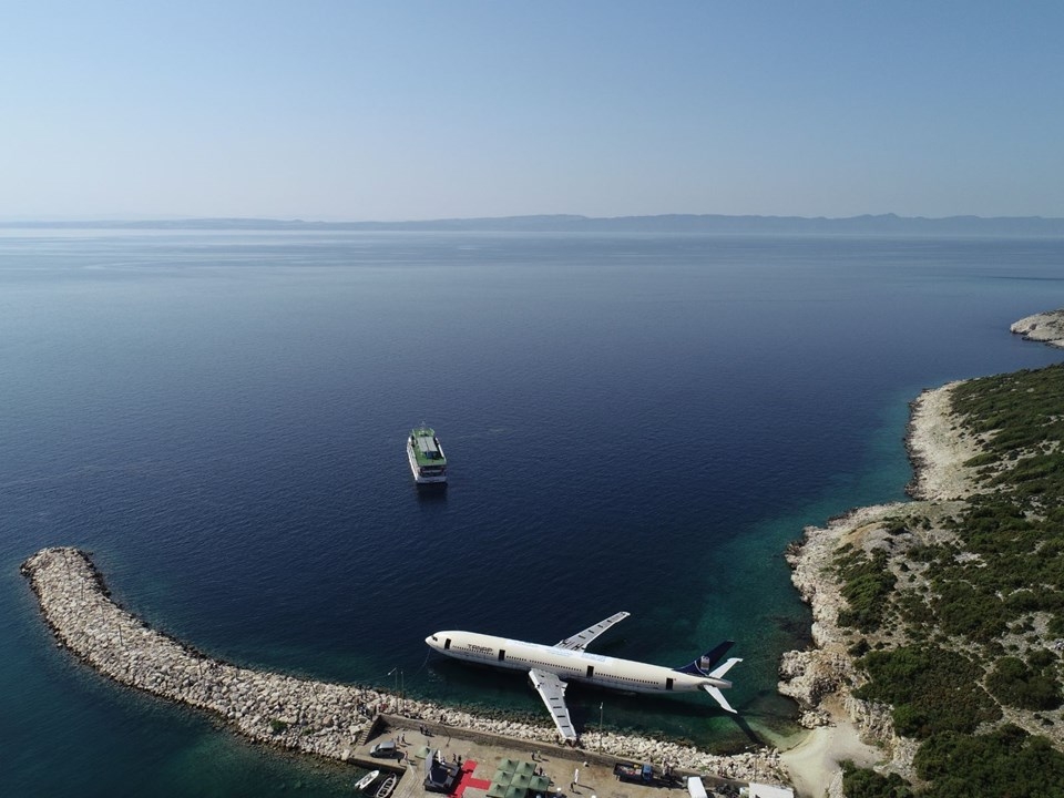 Dev yolcu uçağı Saroz Körfezi'ne batırıldı galerisi resim 9