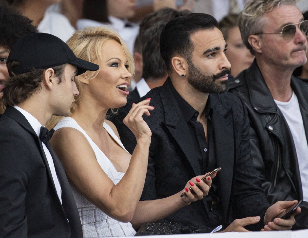 Pamela Anderson sonunda itiraf etti! galerisi resim 5