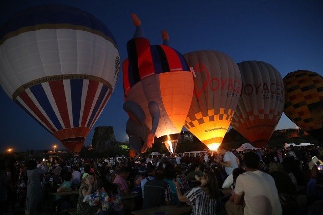 Kapadokya Balon Festivali'nden renkli manzaralar! galerisi resim 4