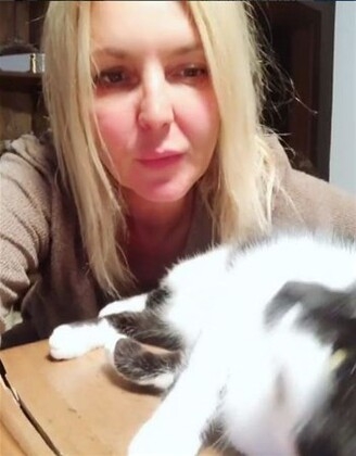 İşte ünlülerin makyajsız halleri! galerisi resim 19