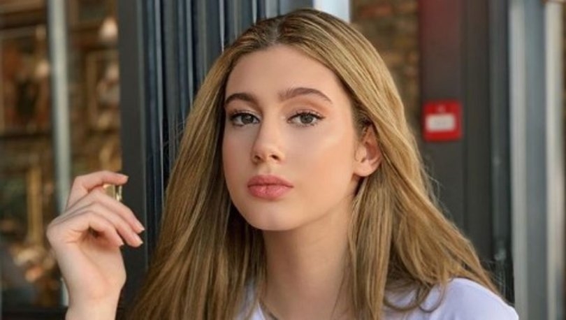 Itır Esen'e annesinden estetik engeli! galerisi resim 9