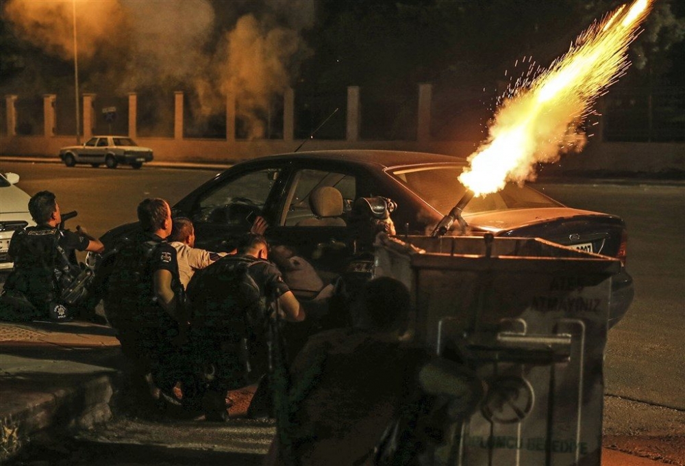 Fotoğraflarla 15 Temmuz ve Kahraman Türk Milleti galerisi resim 6