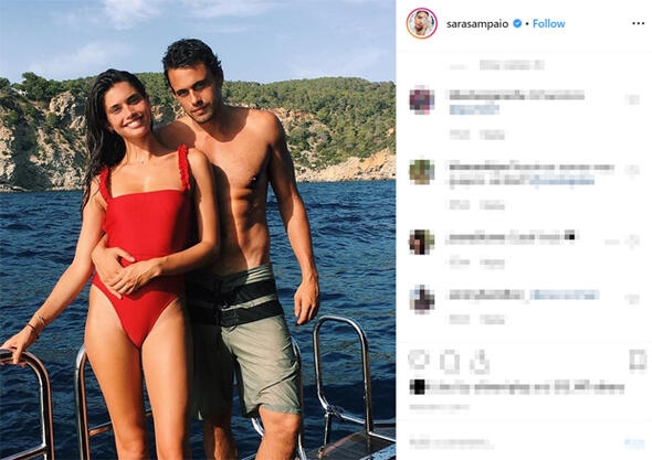 İki sevgilinin şaşırtan benzerliği! galerisi resim 11