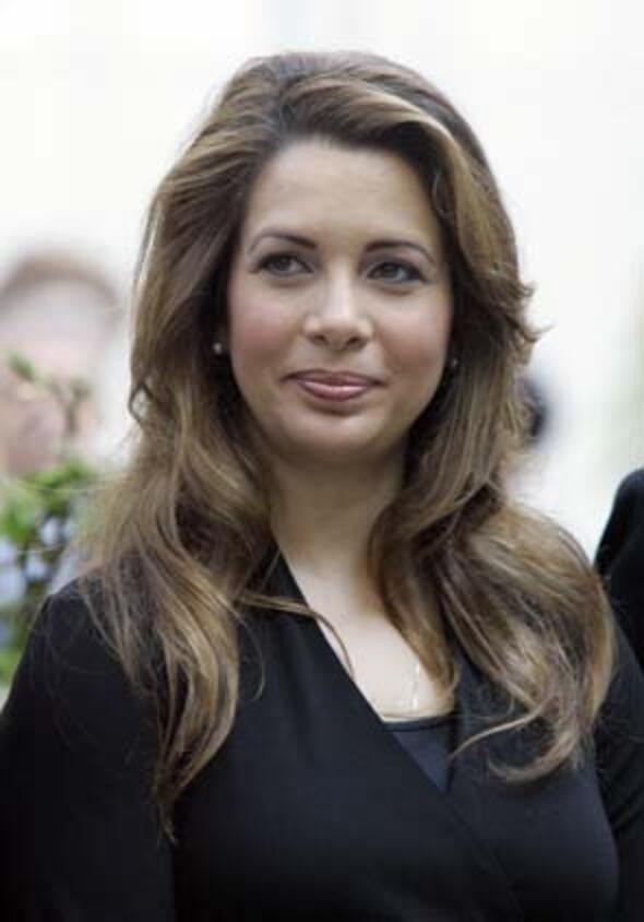 Şeyhin karısı Londra'ya kaçmıştı! Tek celsede boşandılar... galerisi resim 15