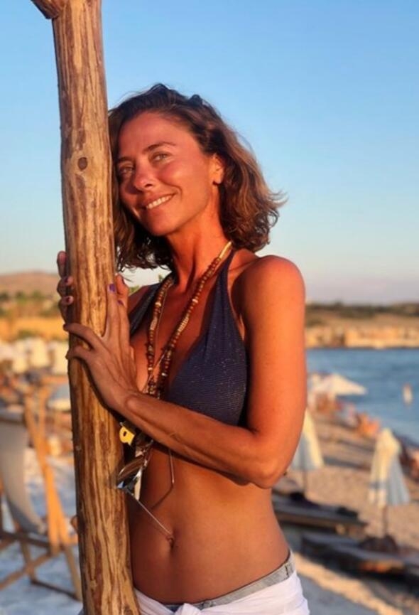 Ece Uslu resmen eridi! galerisi resim 2