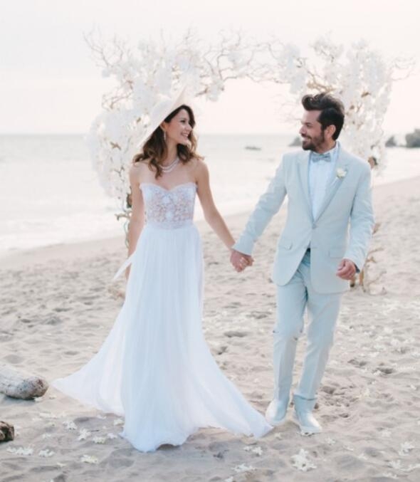 Evliliklerinin 5. yıldönümü ama... galerisi resim 2