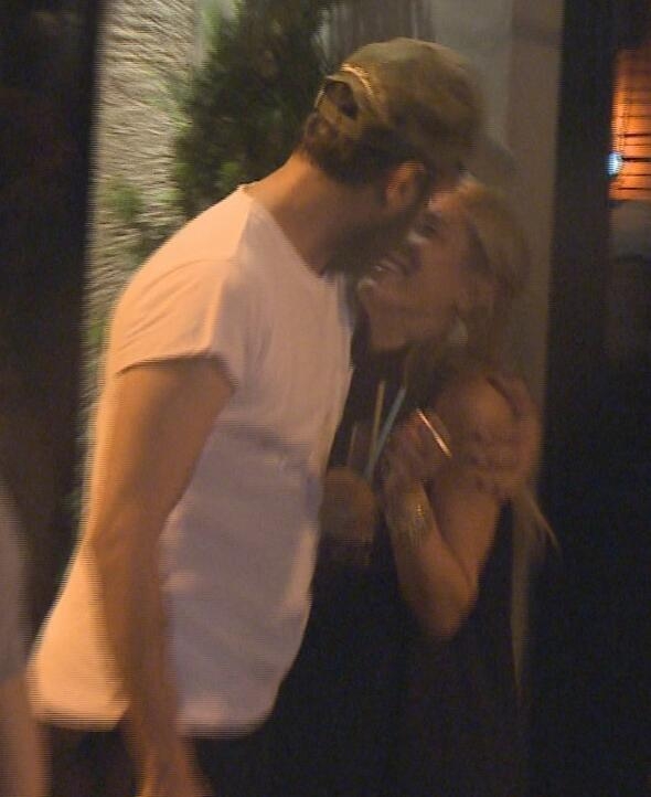 Ünlü oyuncu aşka geldi! galerisi resim 2